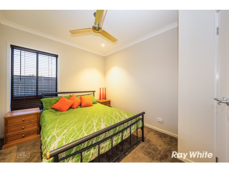 8 Clubrush Court, Banksia Beach QLD 4507