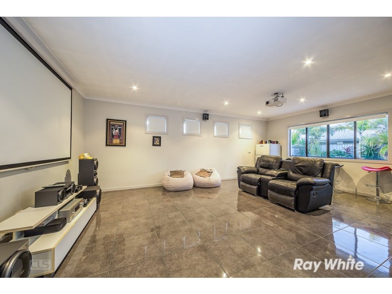 3 Wallum Close, Ningi QLD 4511