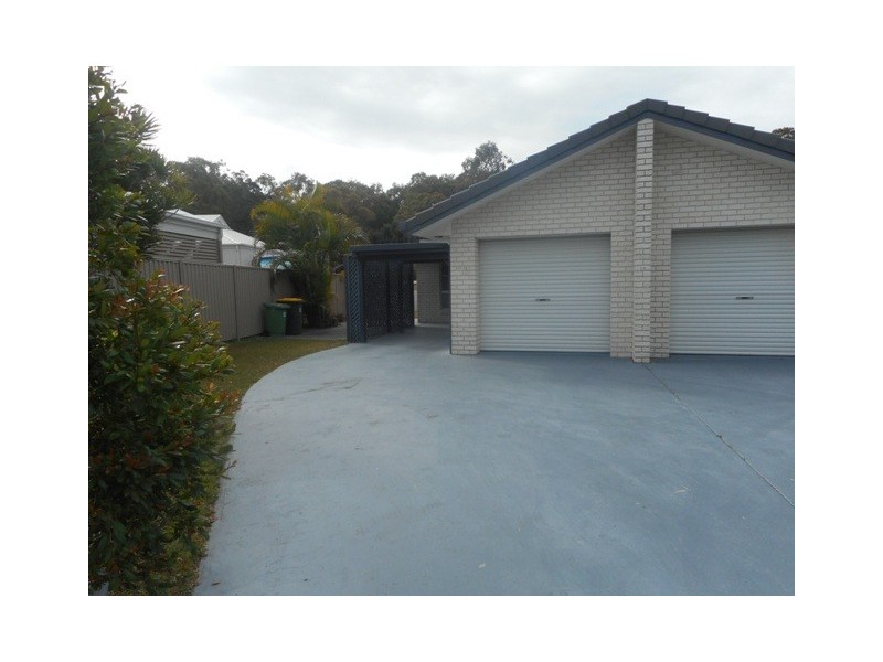 Sandstone Point QLD 4511