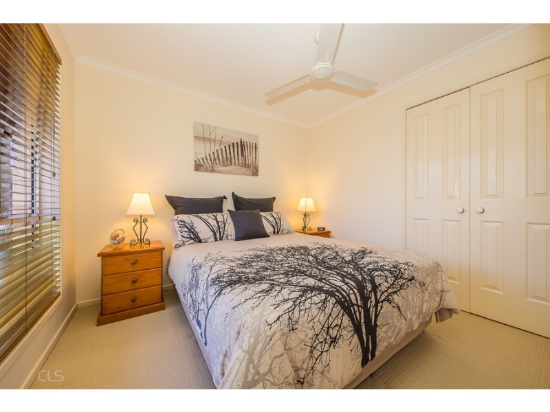 54 Topsail Circuit, Banksia Beach QLD 4507