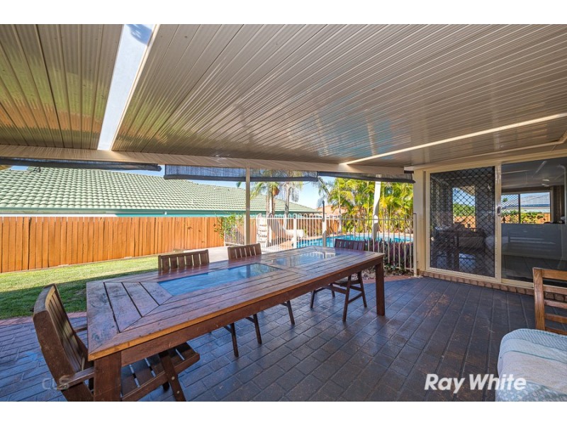 36 Seaforth Street, Sandstone Point QLD 4511