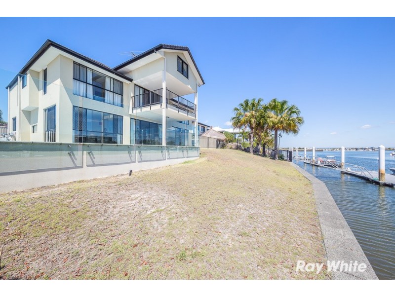 30 Raptor Parade, Banksia Beach QLD 4507