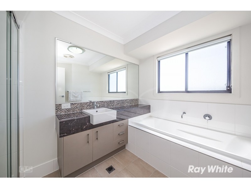 30 Raptor Parade, Banksia Beach QLD 4507