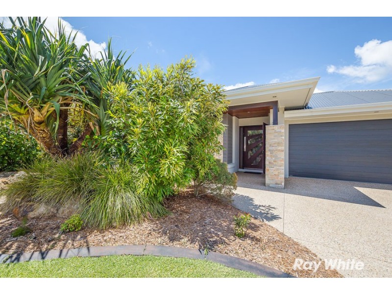 19 Vanillalily Close, Banksia Beach QLD 4507