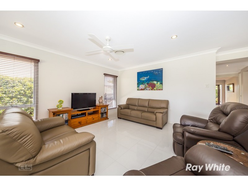 19 Vanillalily Close, Banksia Beach QLD 4507