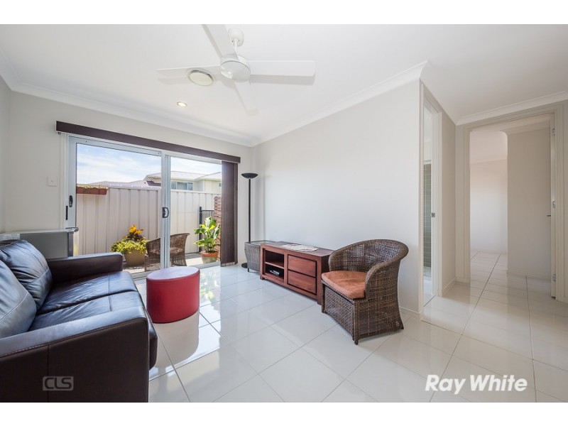 19 Vanillalily Close, Banksia Beach QLD 4507