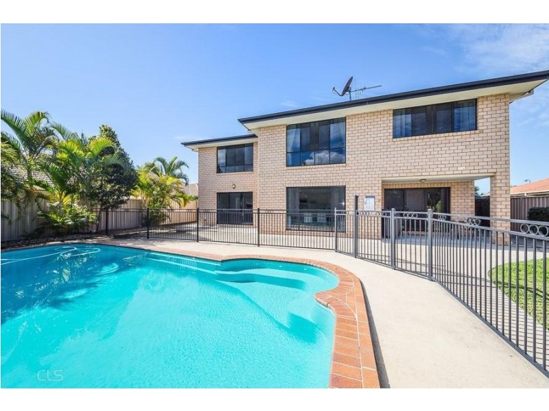 10 Cremorne Court, Sandstone Point QLD 4511