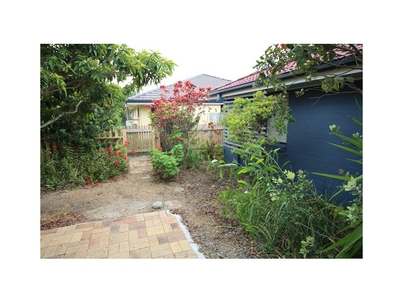 7 Seabreeze Court, Sandstone Point QLD 4511