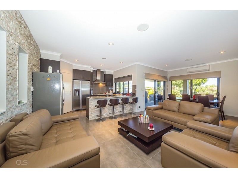 49 Dunebean Drive, Banksia Beach QLD 4507