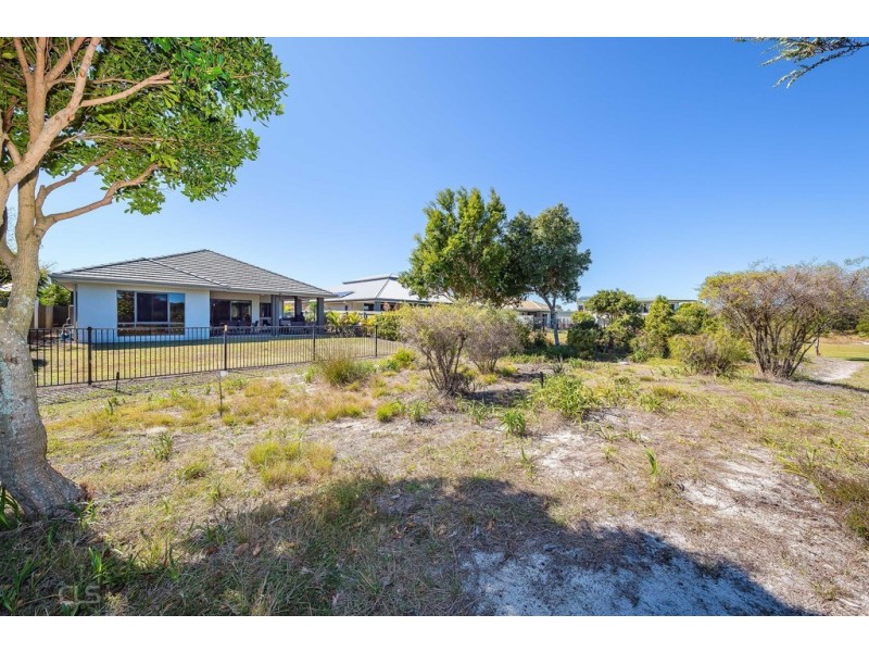 49 Dunebean Drive, Banksia Beach QLD 4507