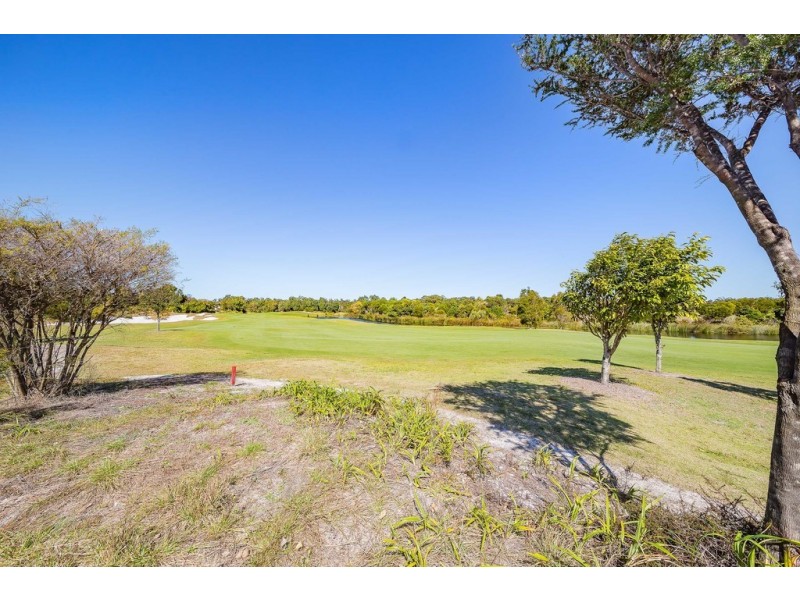 49 Dunebean Drive, Banksia Beach QLD 4507