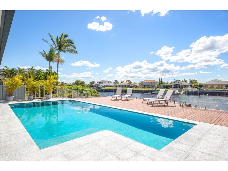 10 Trimaran Court, Banksia Beach QLD 4507