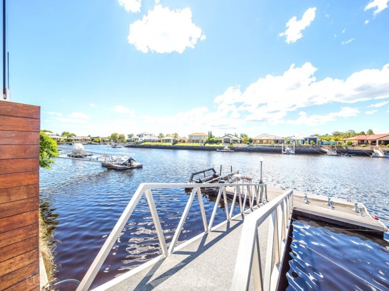 10 Trimaran Court, Banksia Beach QLD 4507