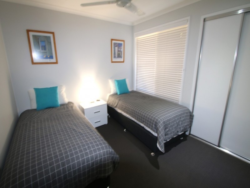 10 Trimaran Court, Banksia Beach QLD 4507