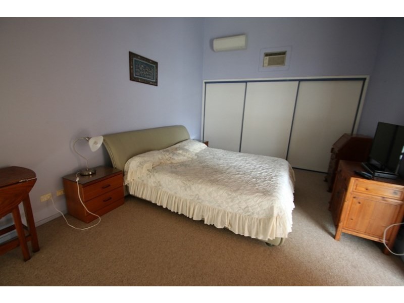 31 North Street, Woorim QLD 4507