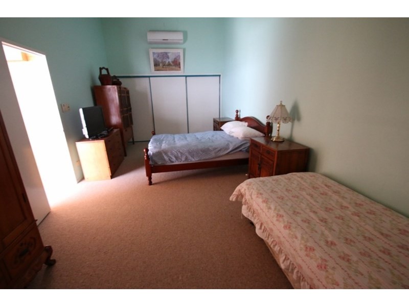 31 North Street, Woorim QLD 4507