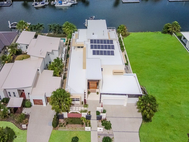 39 North Point, Banksia Beach QLD 4507