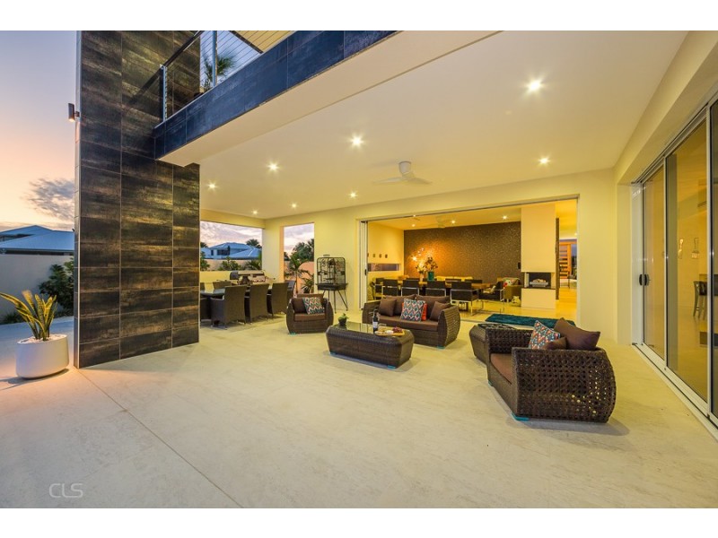 39 North Point, Banksia Beach QLD 4507