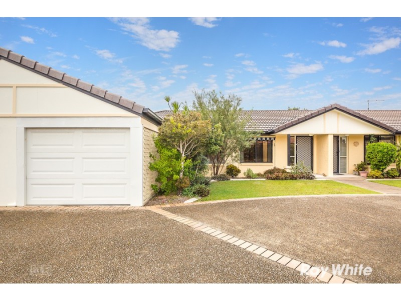 Sandstone Point QLD 4511