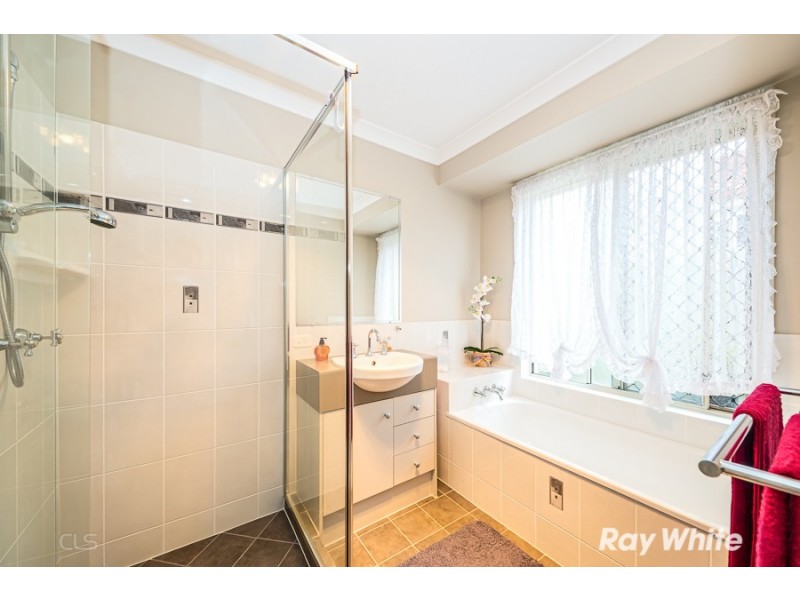 37 Bilinga Court, Sandstone Point QLD 4511