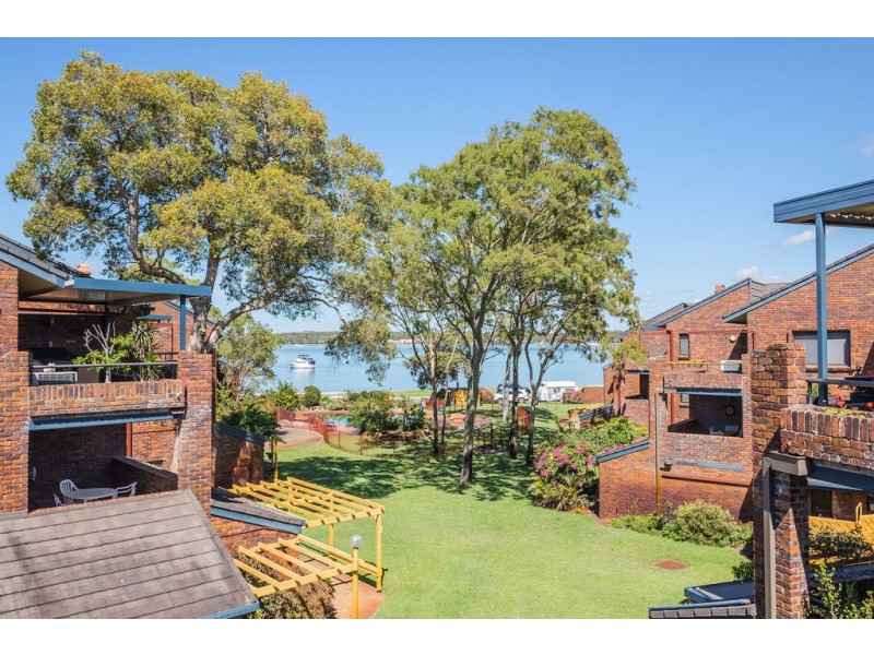 27/97 Sylvan Beach Esplanade, Bellara QLD 4507