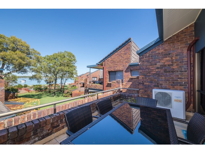 27/97 Sylvan Beach Esplanade, Bellara QLD 4507