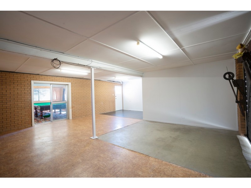 15 Avon Avenue, Banksia Beach QLD 4507