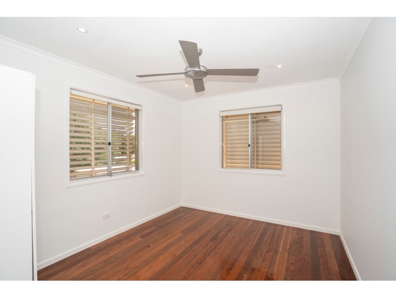 15 Avon Avenue, Banksia Beach QLD 4507