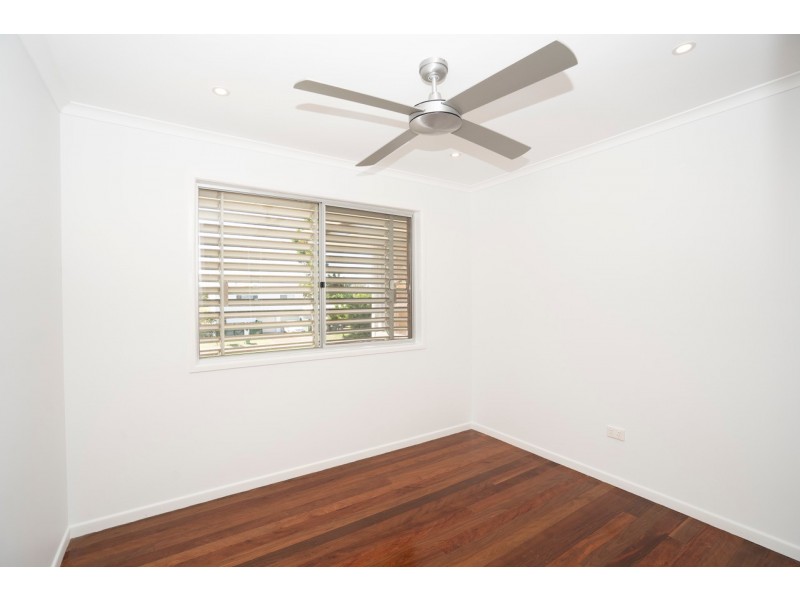 15 Avon Avenue, Banksia Beach QLD 4507