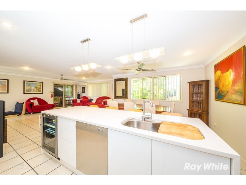 39 Barklya Crescent, Bongaree QLD 4507