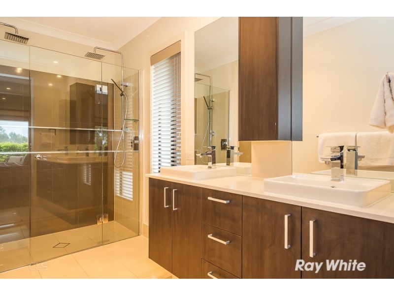 1 Honeymyrtle Street, Banksia Beach QLD 4507