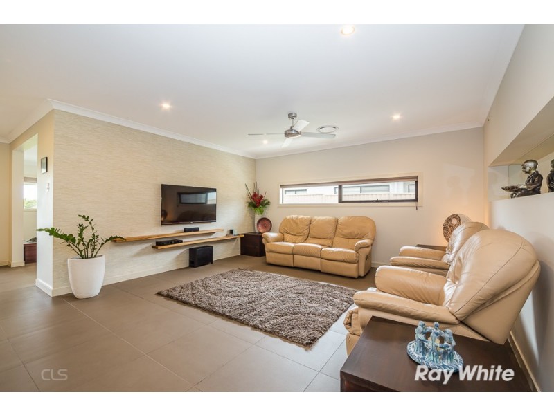 1 Honeymyrtle Street, Banksia Beach QLD 4507