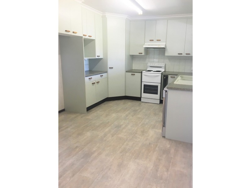 42 Elkhorn Avenue, Bellara QLD 4507