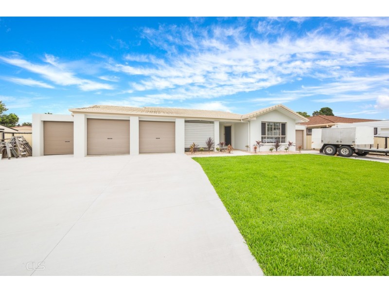 11 Jasmin Drive, Bongaree QLD 4507