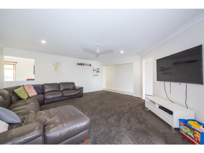 11 Jasmin Drive, Bongaree QLD 4507