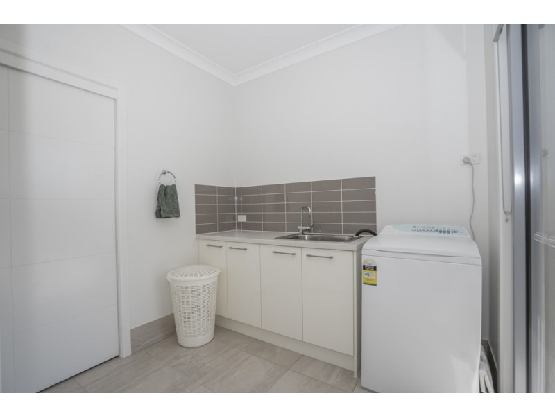 71 Pentas Drive, Bongaree QLD 4507