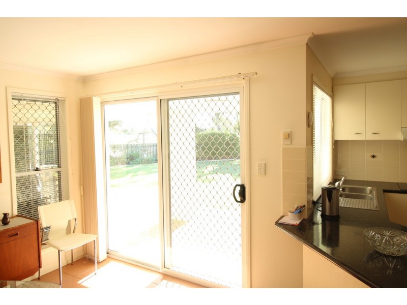 7 Leeward Place, Banksia Beach QLD 4507