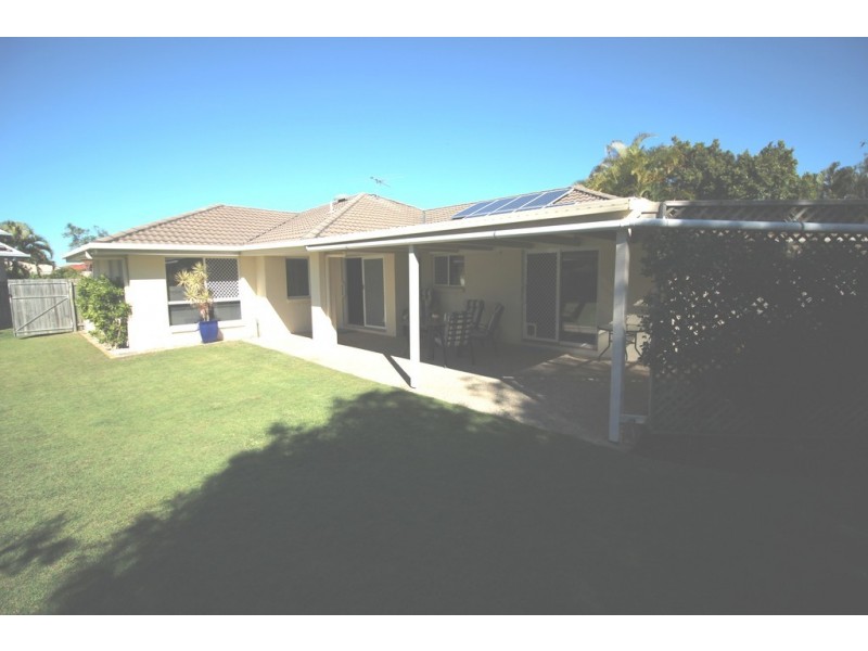 7 Leeward Place, Banksia Beach QLD 4507