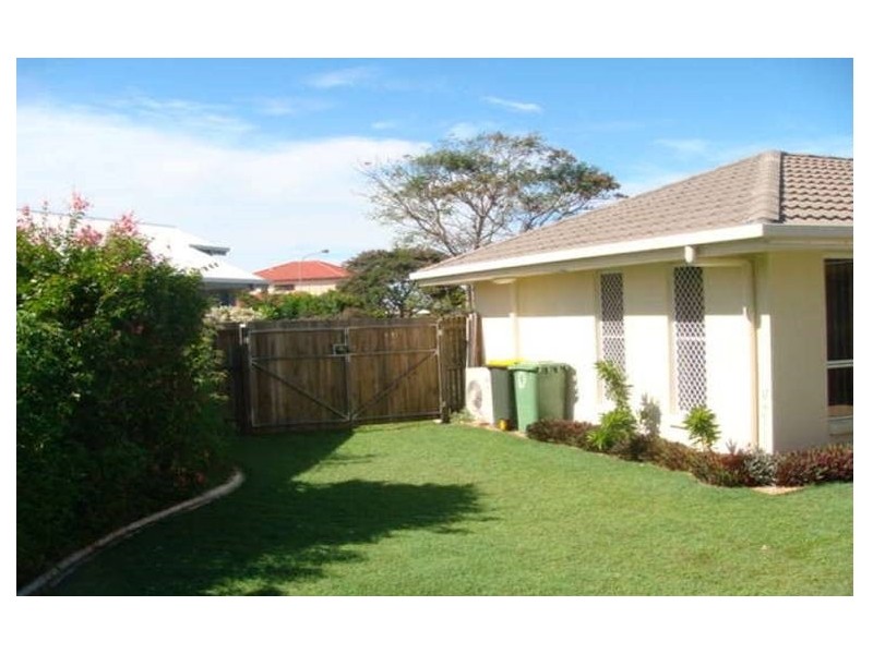 7 Leeward Place, Banksia Beach QLD 4507