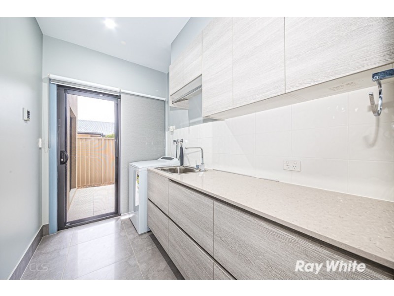 45 Marina Boulevard, Banksia Beach QLD 4507