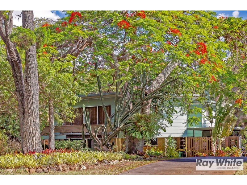 21 The Boulevard, Bongaree QLD 4507