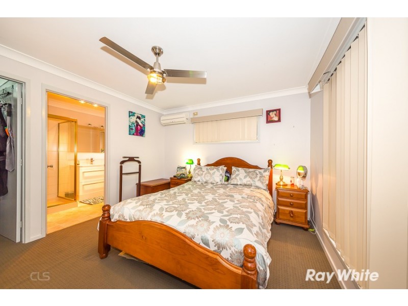 44 Lachlan Crescent, Sandstone Point QLD 4511
