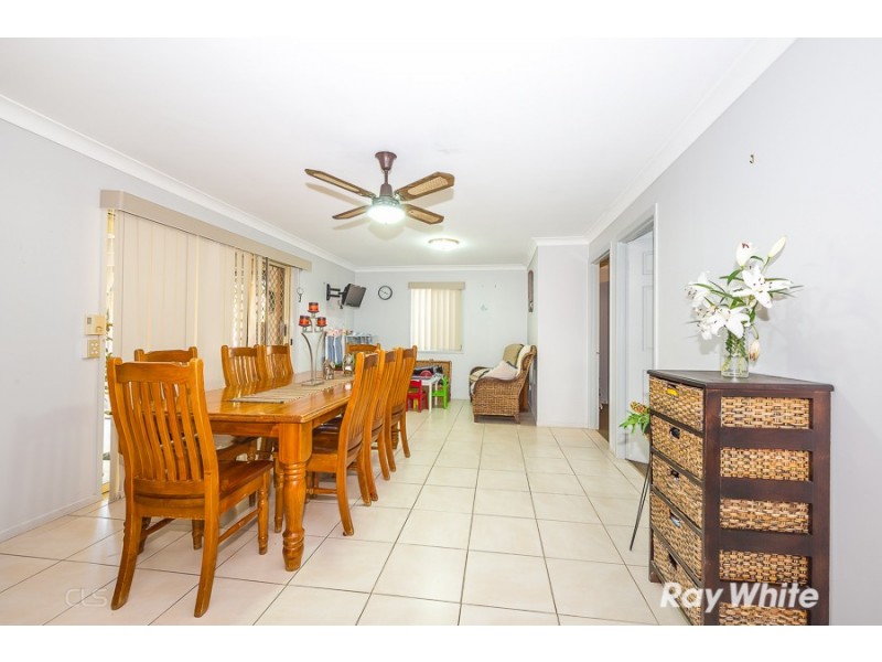44 Lachlan Crescent, Sandstone Point QLD 4511