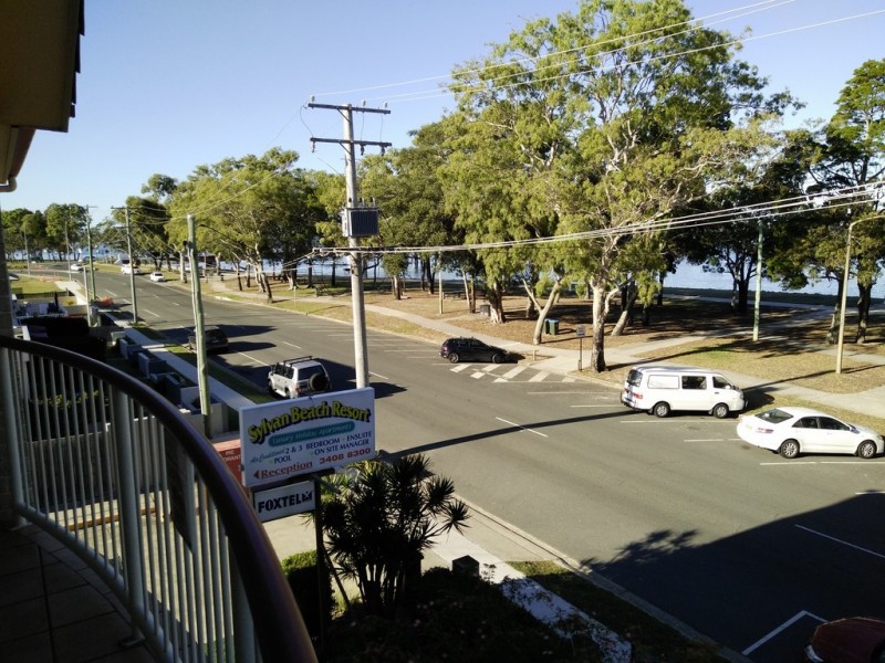18/21-27 Sylvan Beach Esplanade, Bellara QLD 4507