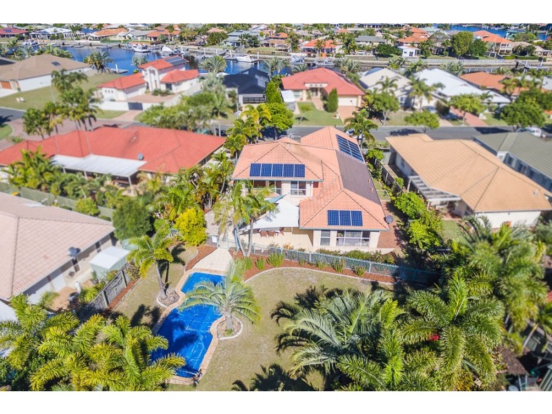 72 Voyagers Drive, Banksia Beach QLD 4507