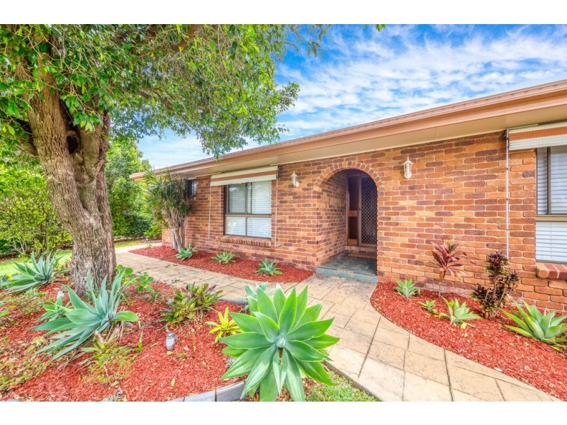 35 Clark Terrace, Sandstone Point QLD 4511