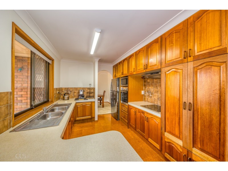 35 Clark Terrace, Sandstone Point QLD 4511