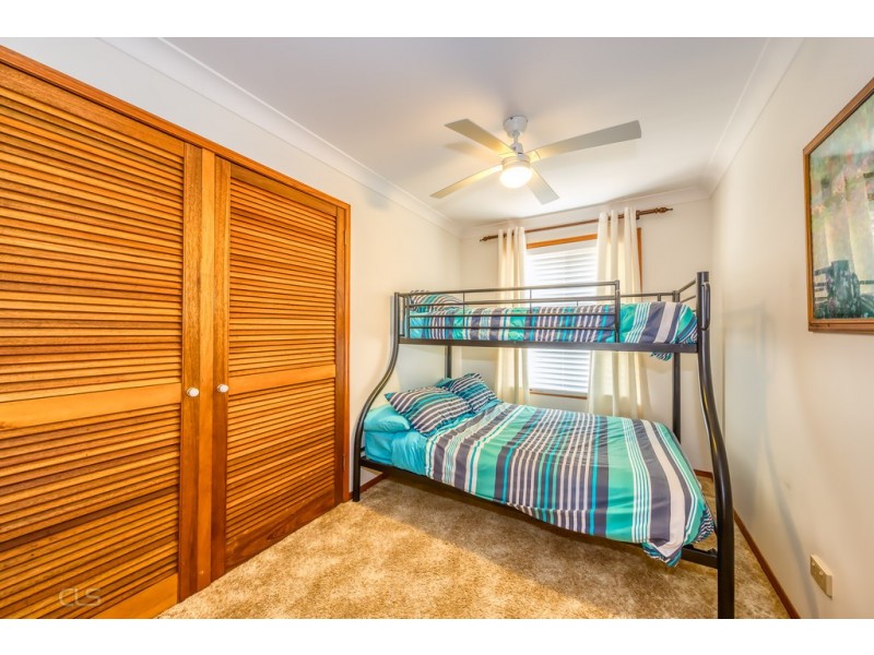 35 Clark Terrace, Sandstone Point QLD 4511