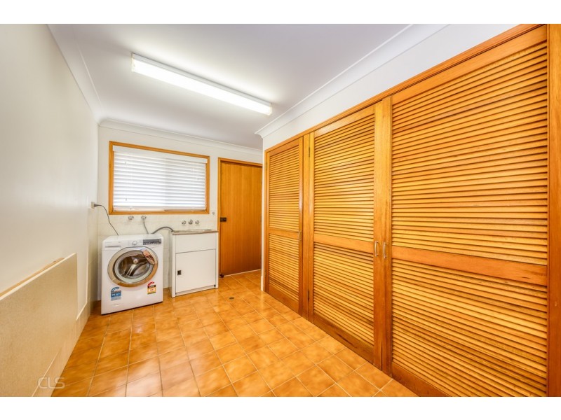 35 Clark Terrace, Sandstone Point QLD 4511