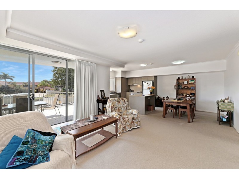 9/131-133 Welsby Parade, Bongaree QLD 4507